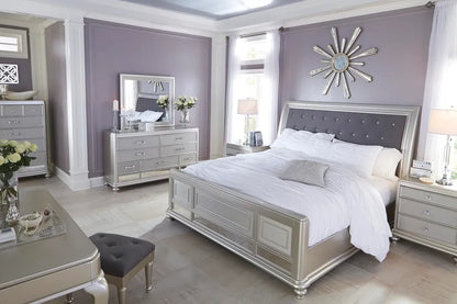 Ashley Coralayne 7-Drawer Dresser