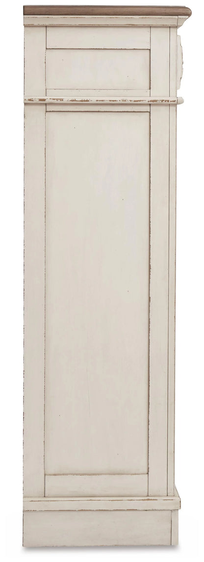 Ashley Realyn 5-Drawer Chest