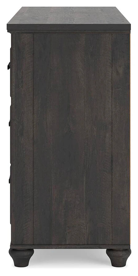 Ashley Gardanza 7-Drawer Dresser