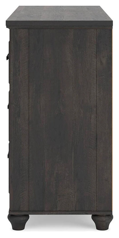Ashley Gardanza 7-Drawer Dresser