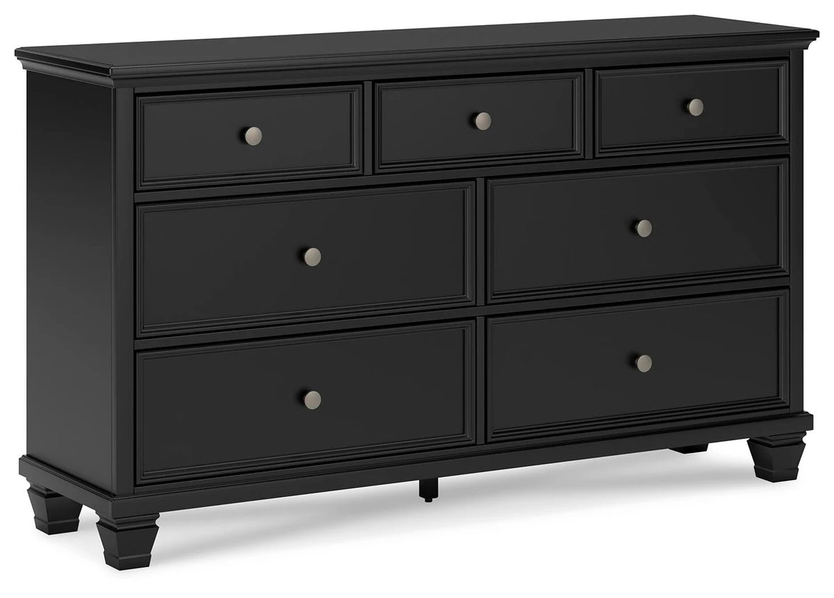 Ashley Lanolee 7-Drawer Dresser