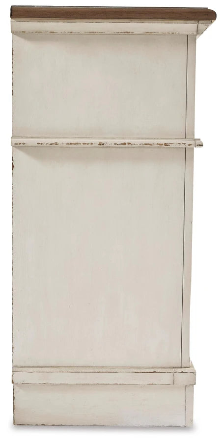 Ashley Realyn Youth 6-Drawer Dresser